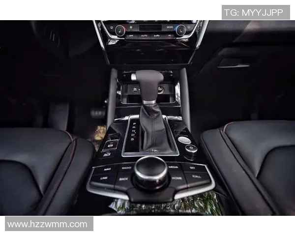 足球明星发型全景展示从经典到时尚的完美演绎与潮流趋势解析